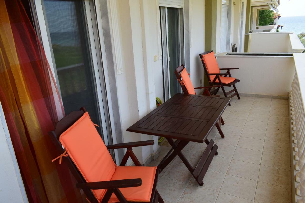 Dimar1 Seaside Apartment ปาลาเรีย ดิโอนิซีอู ภายนอก รูปภาพ