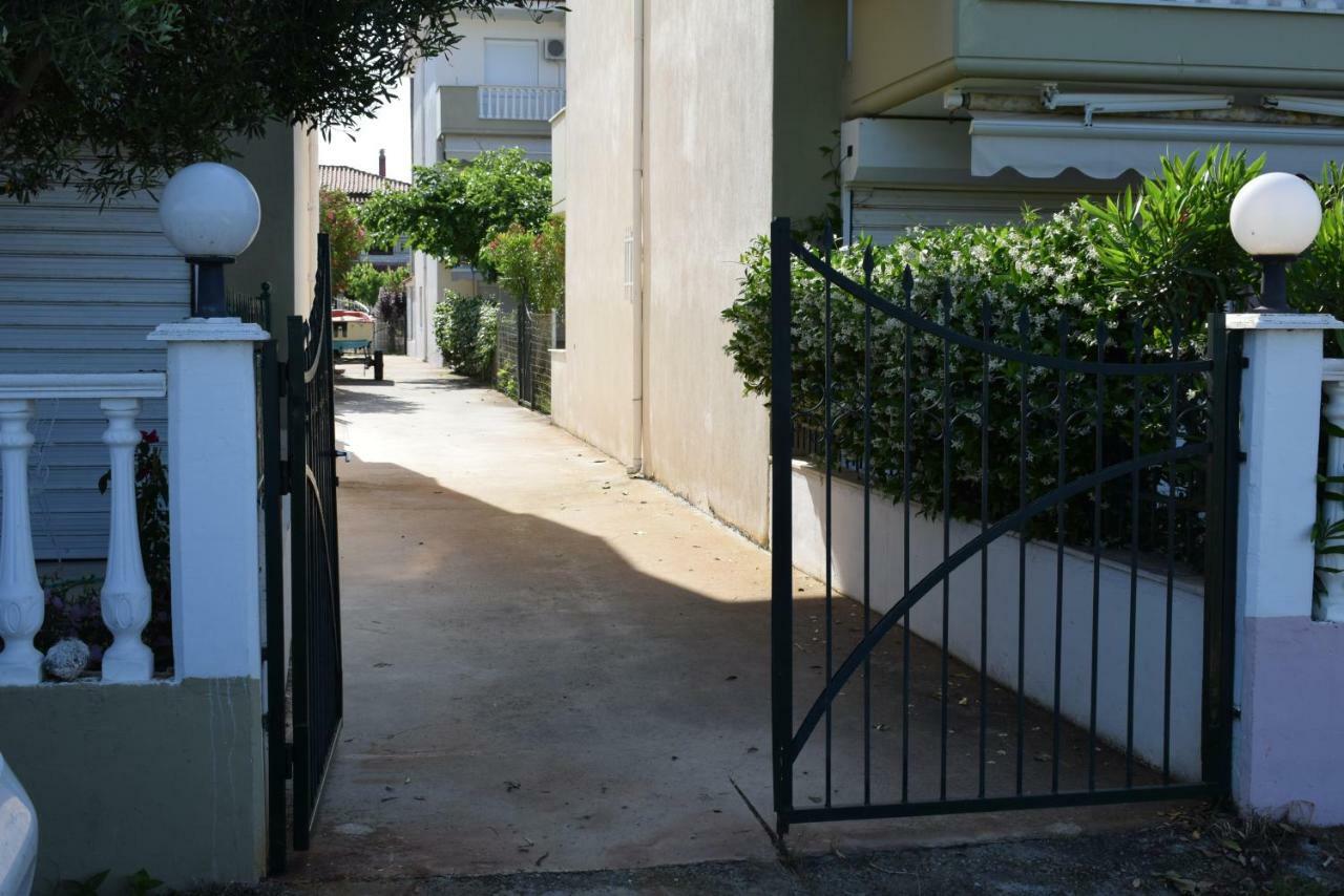 Dimar1 Seaside Apartment ปาลาเรีย ดิโอนิซีอู ภายนอก รูปภาพ